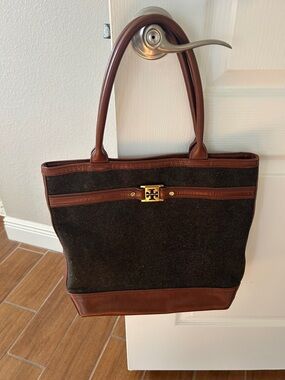 Tory Burch purse/ tote/ bag Black wool fabric bag with brown leather trim/ cute!